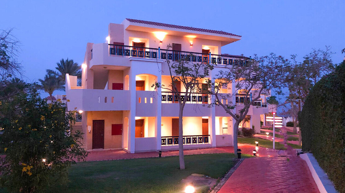 Ivy Cyrene Island Resort